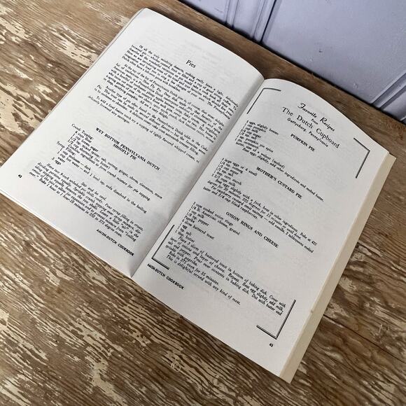 Amish Dutch Cookbook Ruth Redcay Dutch Cupboard Restaurant Gettysburg PA 1980 - Picture 9 of 14